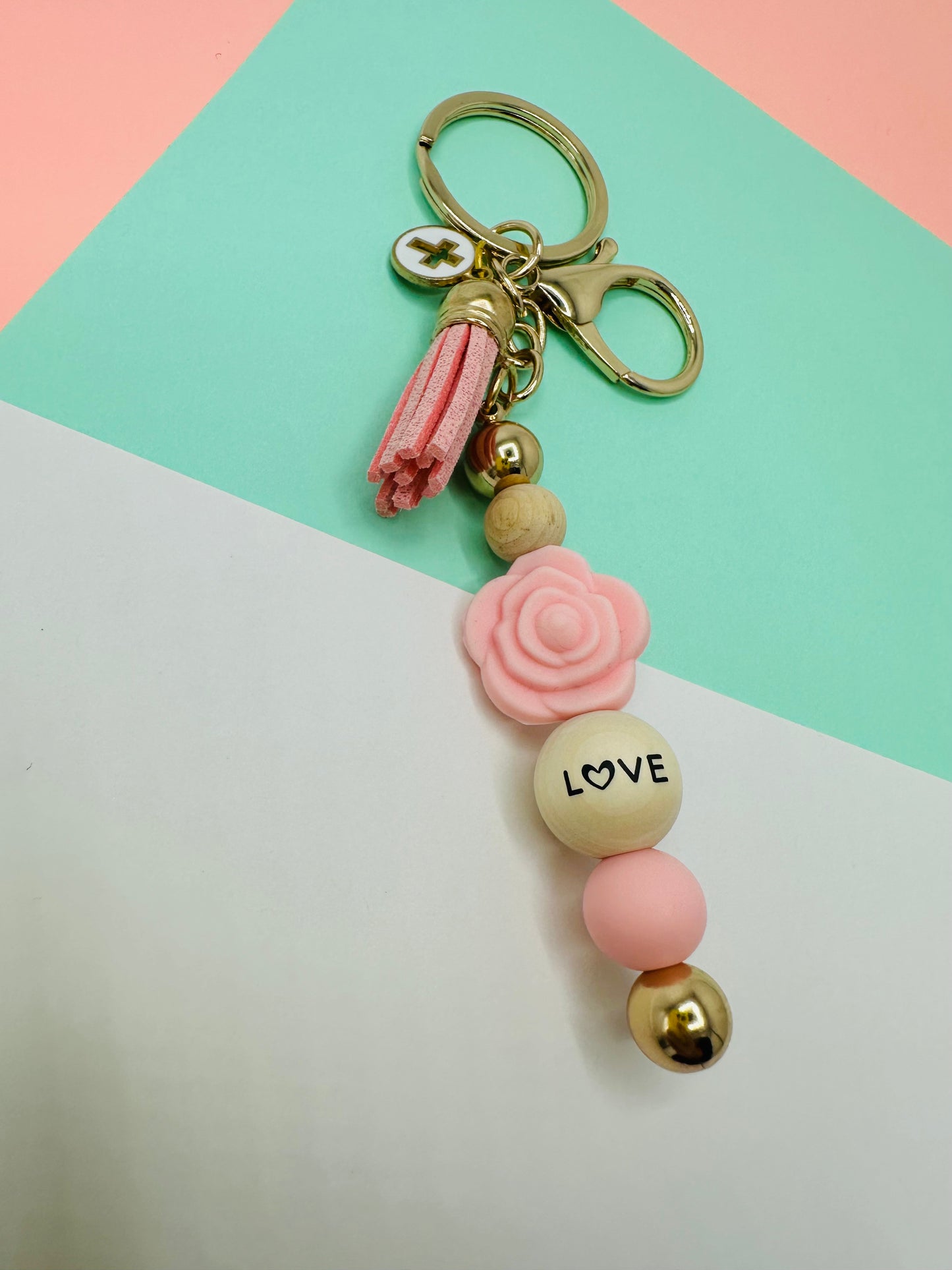 Keychain Love Silicone beaded keychain pink