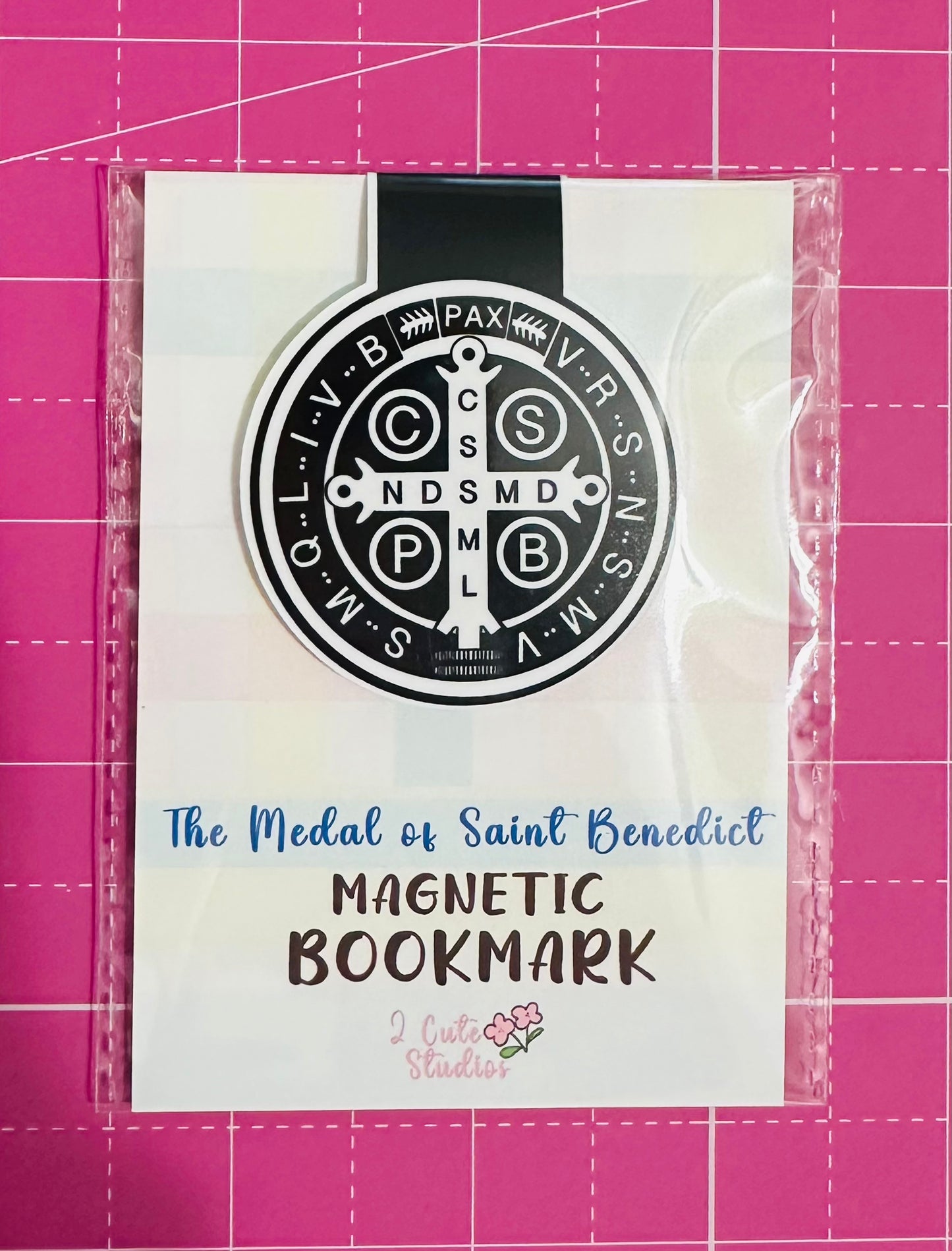 Magnetic Bookmark Saint Benedict Medal black and white