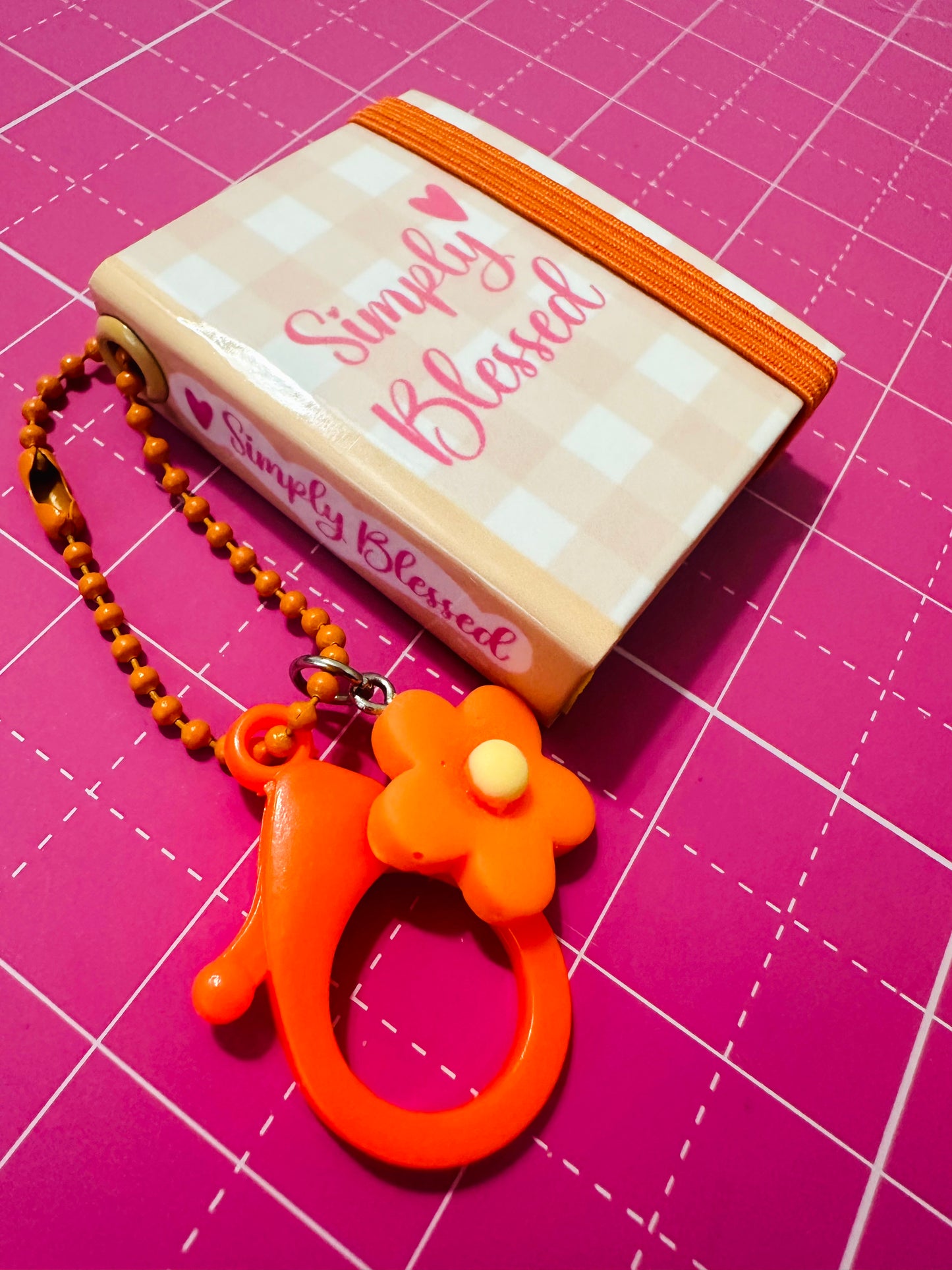 Stick Notes Keychain "Simply Blessed"